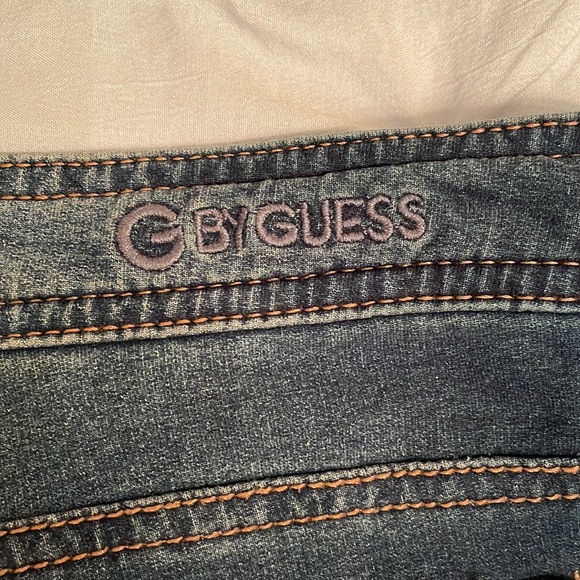 Guess Dark Wash Jegging - Picture 5 of 7